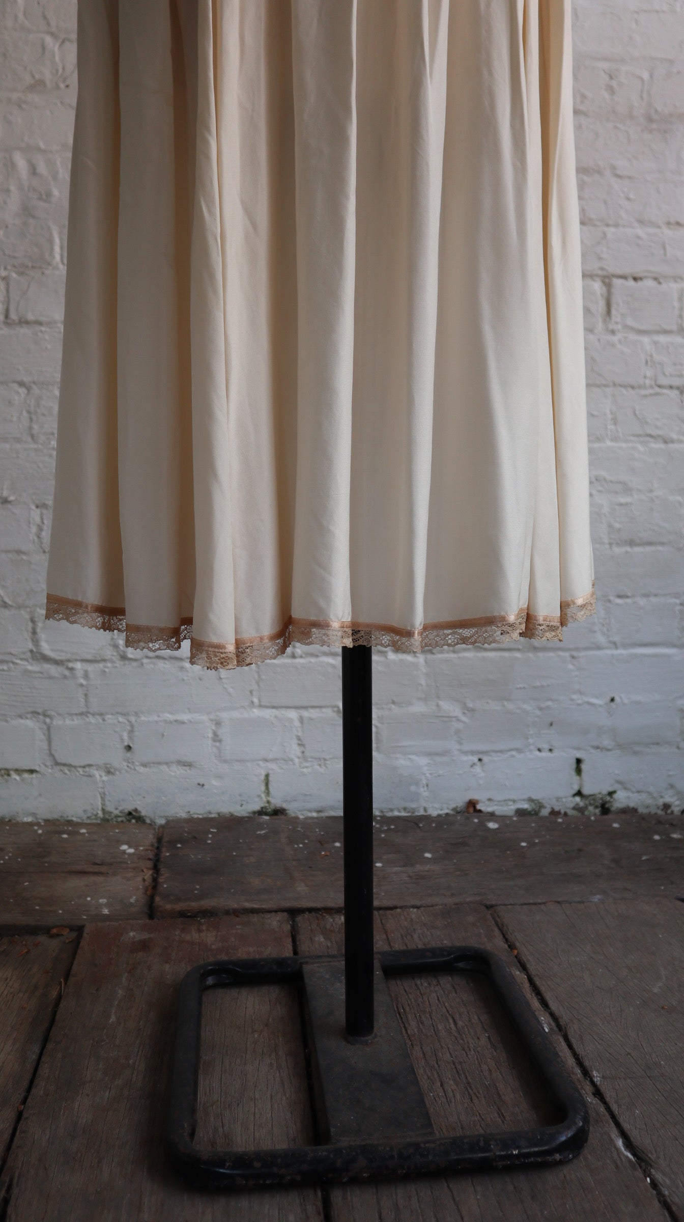 Silk Midi Skirt | 8-10