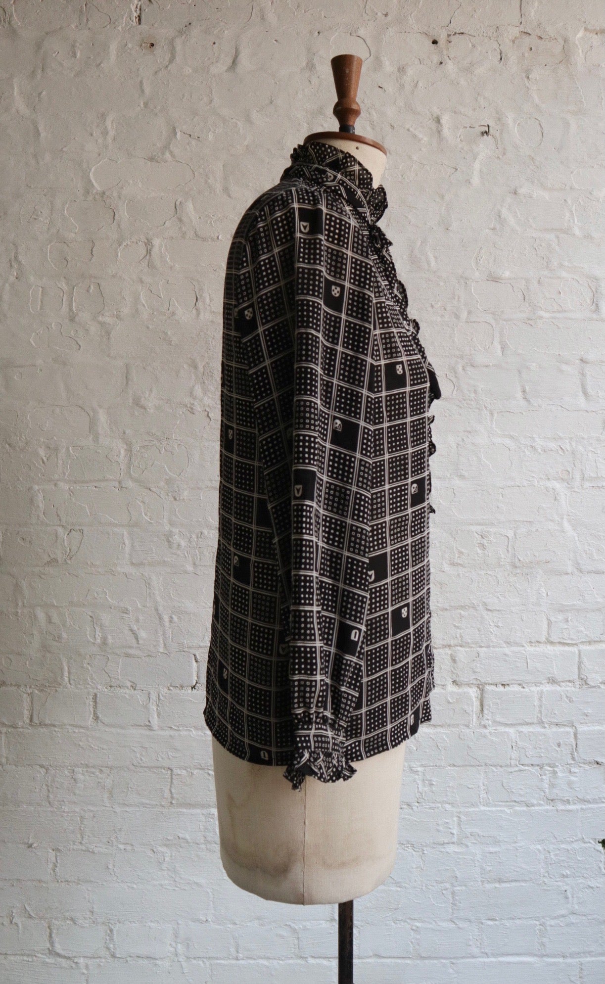 Monochrome print Blouse | 10
