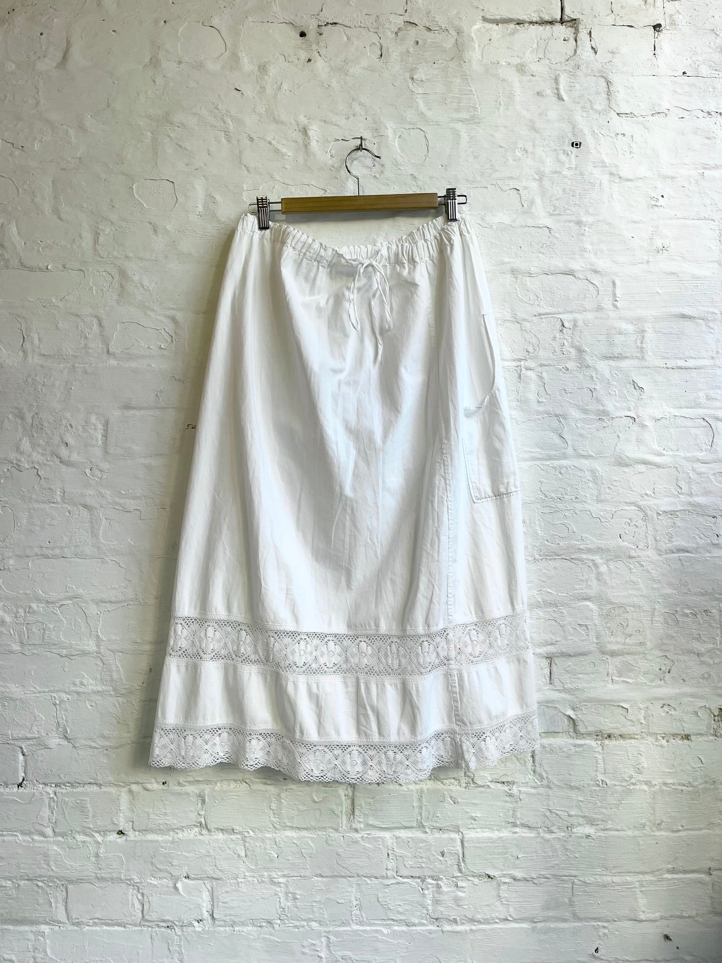 Antique White cotton & Lace Italian Skirt | 8 -14