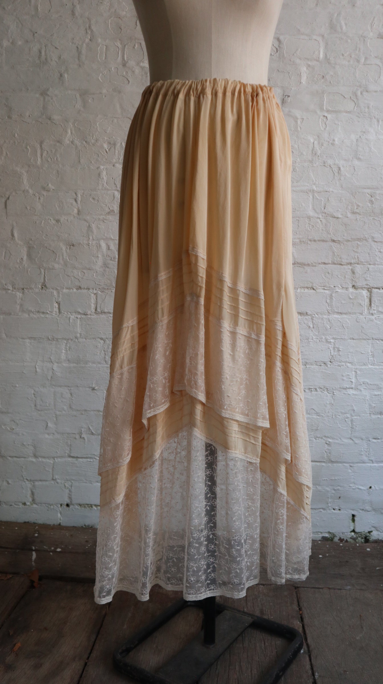 70s Silk & Lace Maxi Skirt | 8-12