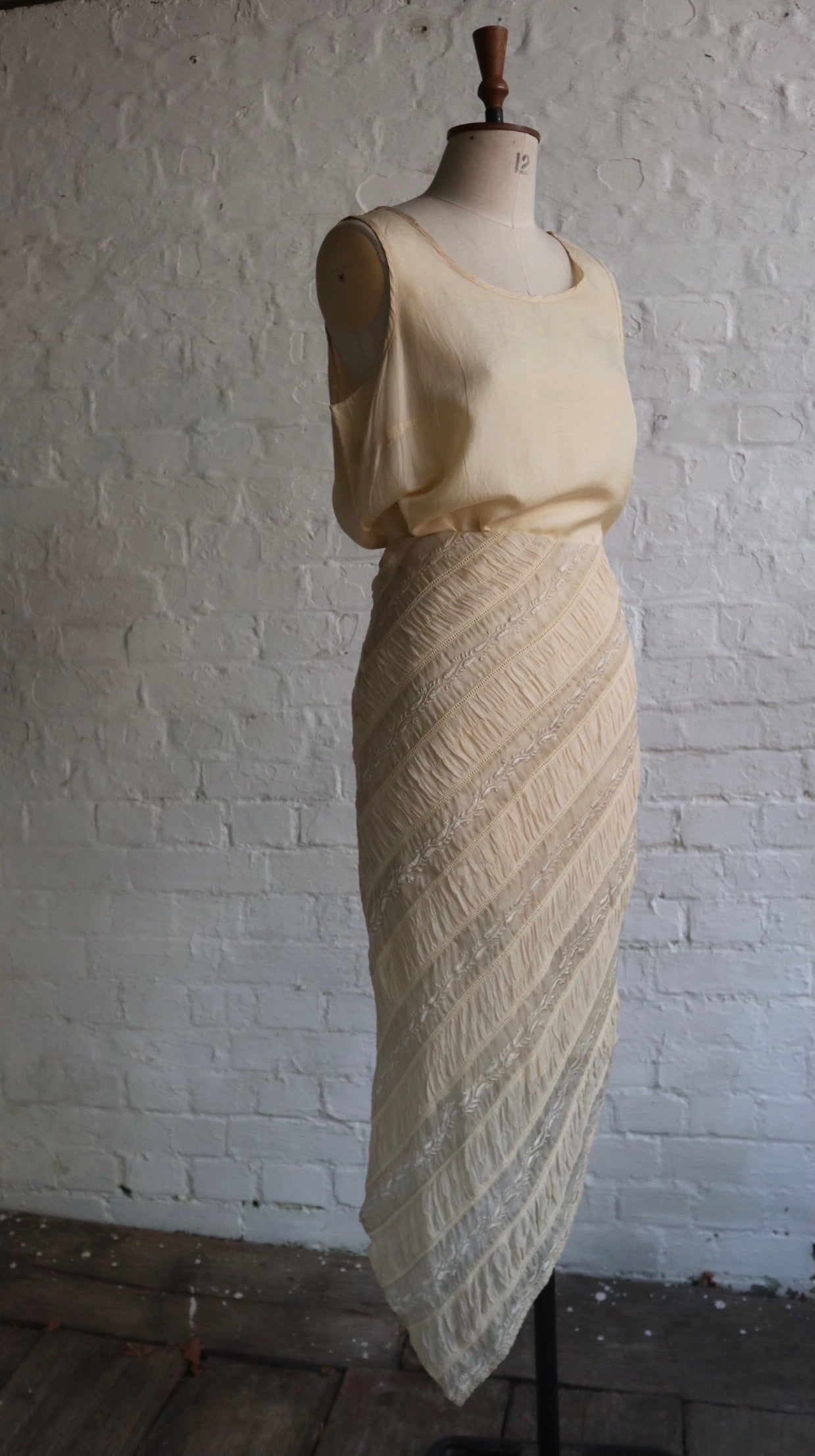 90s Italian Asymmetric Skirt | 10