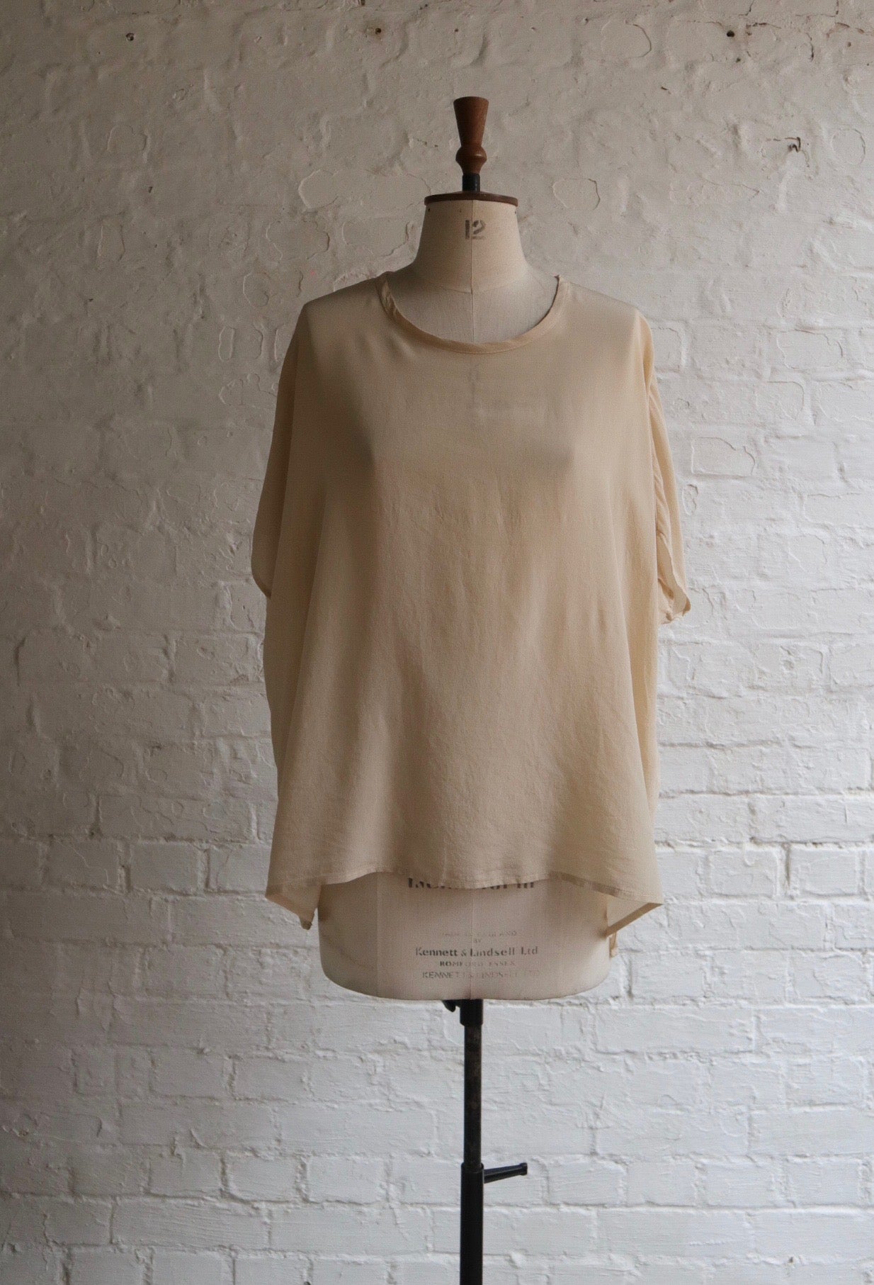 Silk Button Back Top | 12