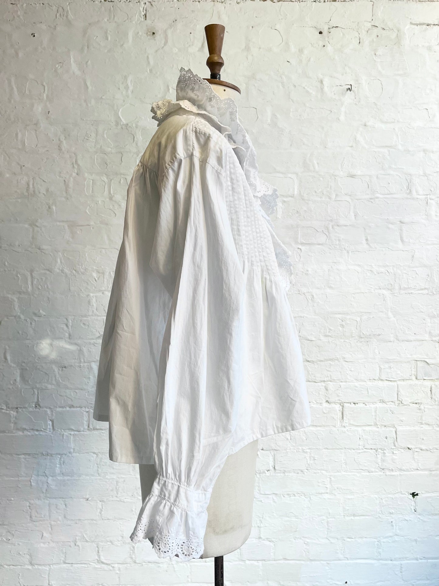 Antique  White Cotton Blouse | M