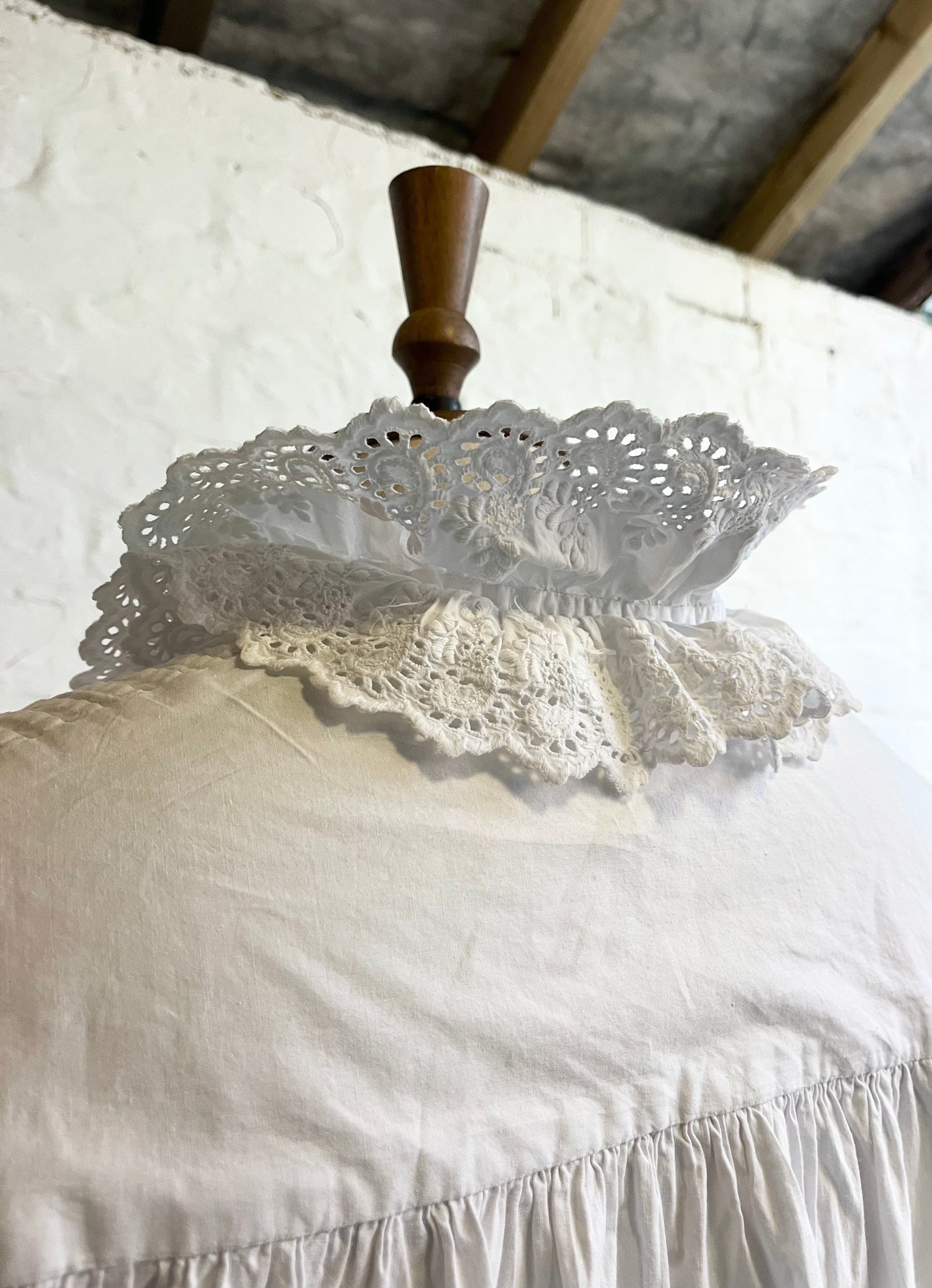Antique  White Cotton Blouse | M