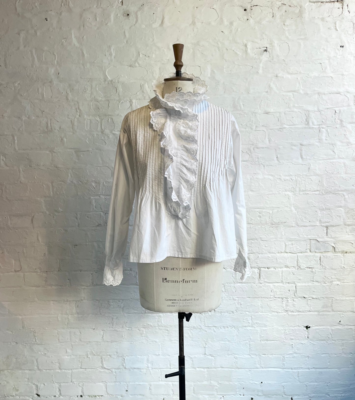 Antique  White Cotton Blouse | M