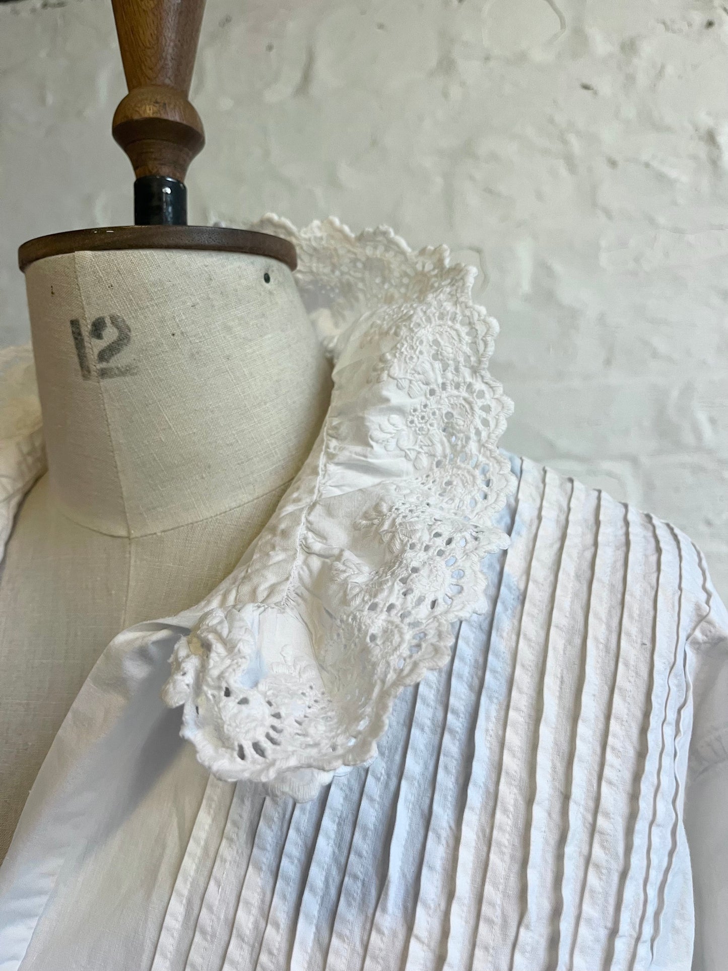 Antique  White Cotton Blouse | M
