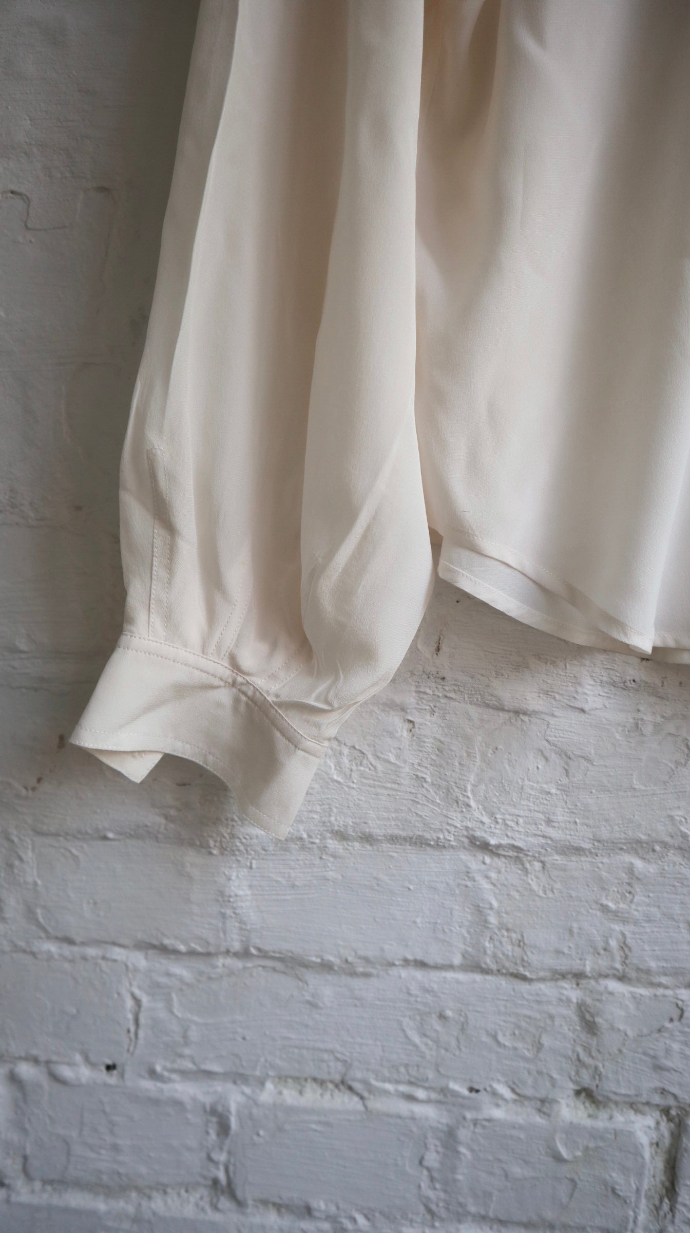 Silk Dagger Collar Shirt  | 8