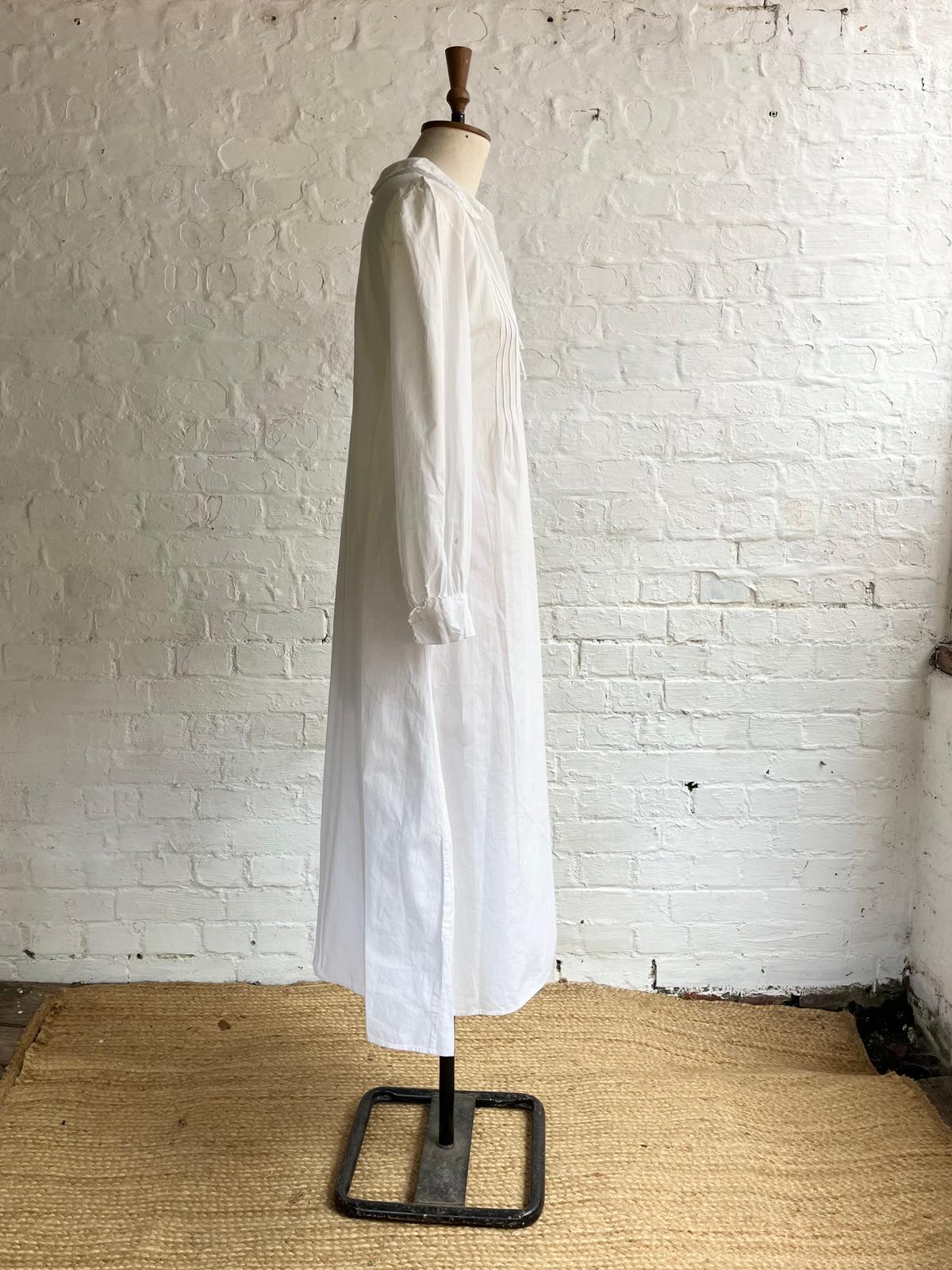 Antique French cotton nightie - front detail